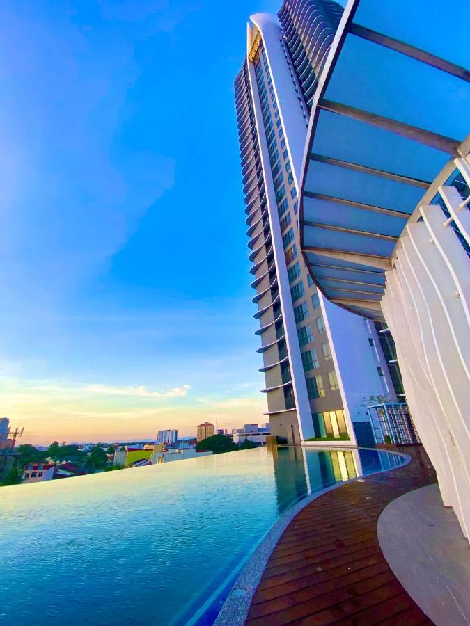 Jsadli Suite Troika Residence Кота-Бару Экстерьер фото